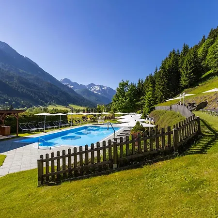 Wellness-aparthotel Montana Апарт-отель 4*