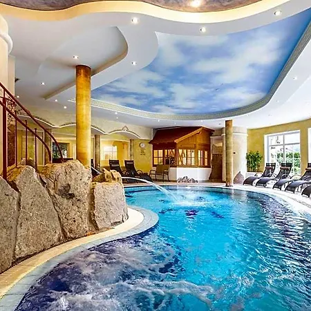 Wellness-aparthotel Montana 아파트호텔 4*