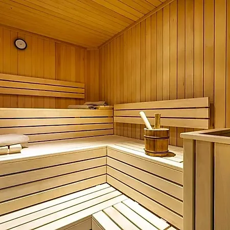 Wellness-aparthotel Montana 클레이날