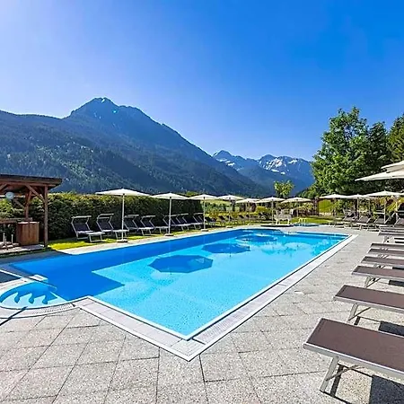 Wellness-aparthotel Montana 4* 클레이날