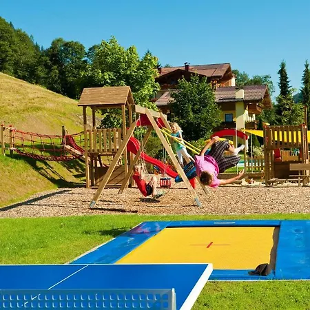 Lejlighedshotel Wellness-aparthotel Montana 4*