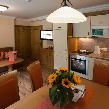 Wellness-aparthotel Montana Апарт-отель Клайнарль