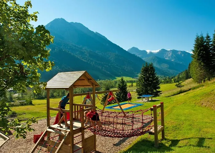 Wellness-aparthotel Montana 4*